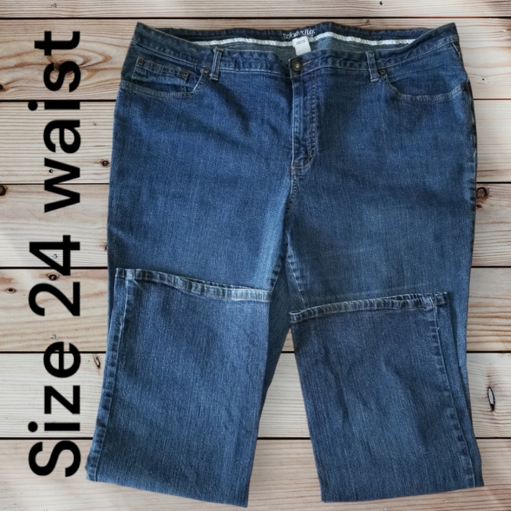 Women's Jean LOT (4 Pairs)